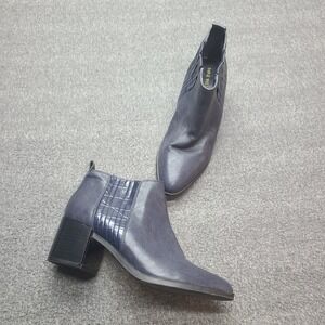 Nine West Women's Navy Blue Croc Embossed Block Heel Ankle Boots Size 8.5M